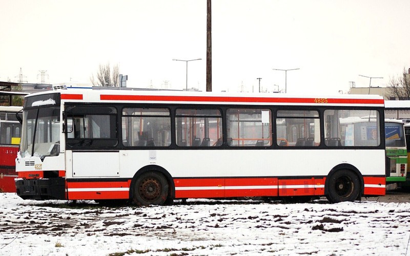 Ikarus 435 #4825