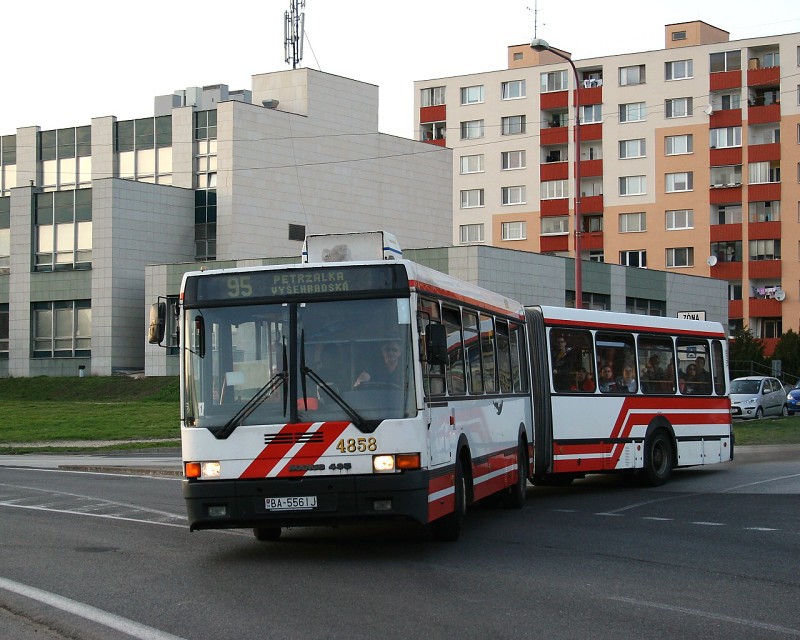 Ikarus 435 #4858